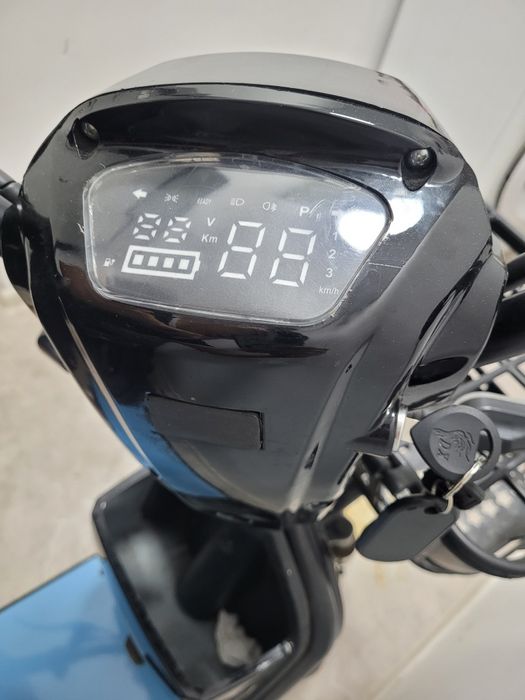 Скутер Gicin SK-8