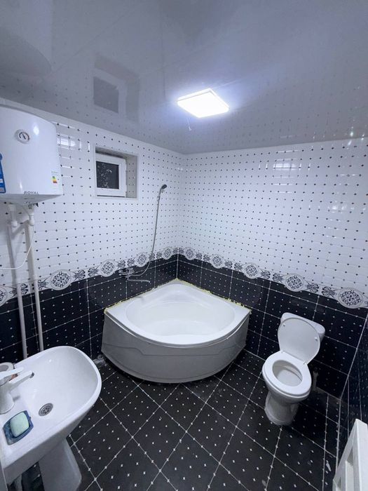 Yangi uy sotiladi.Egadan