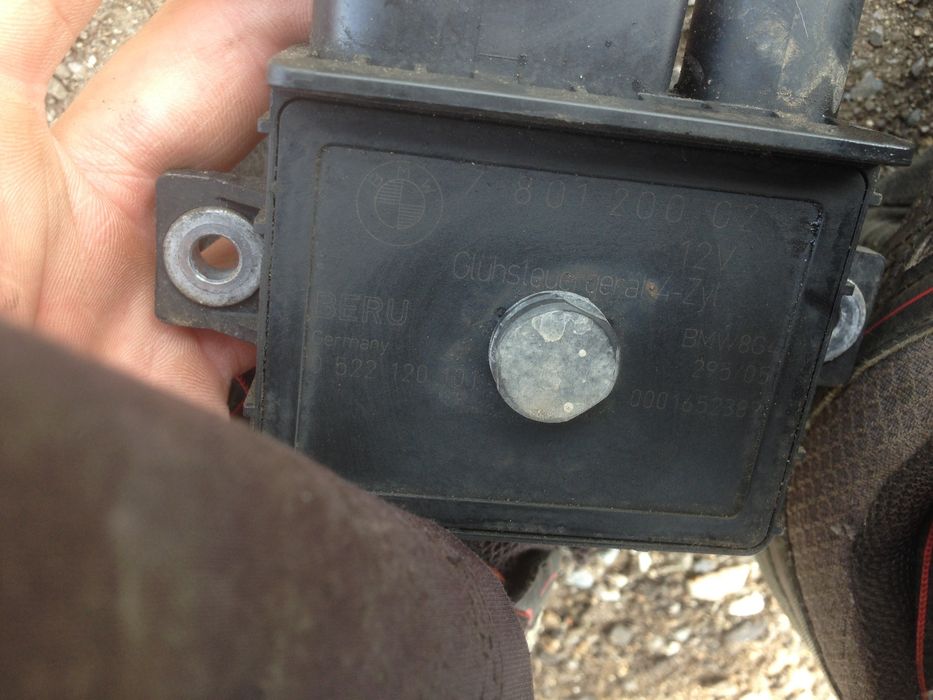 BMW Реле за подгревни свещи бмв подгрев свещ е60 ф30 f31 ф10 е90 е60**