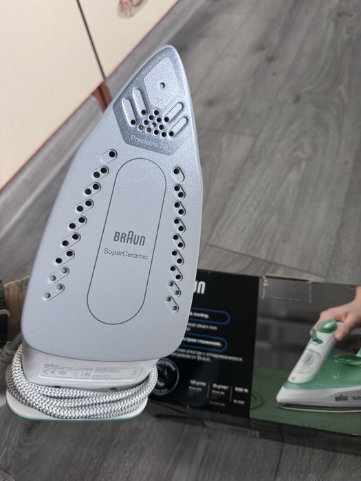 парна ютия Braun