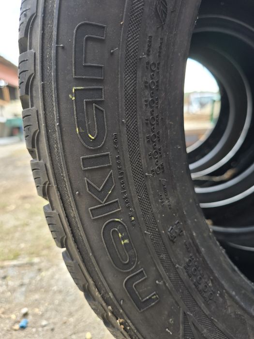 Anvelope 235 55 18 iarna Nokian