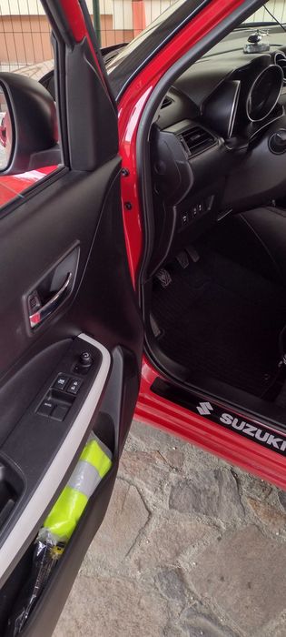 SUZUKI  SWIFT COOL  1,2 hibrid
