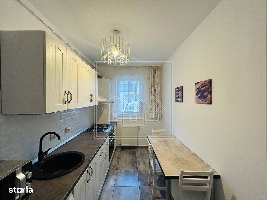 Ap decomandat, mobilat modern, cu 2 camere, balcon mare - City Residen