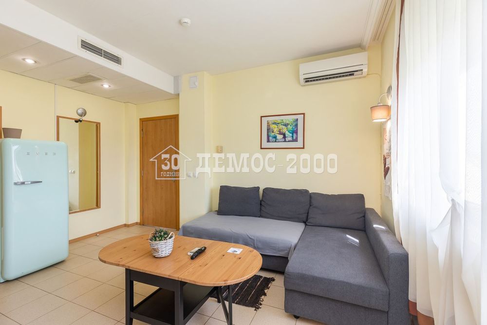 Продава се Хотел в Варна, м-т Траката - 993 кв.м за 2015 €/кв.м - Снимка #10