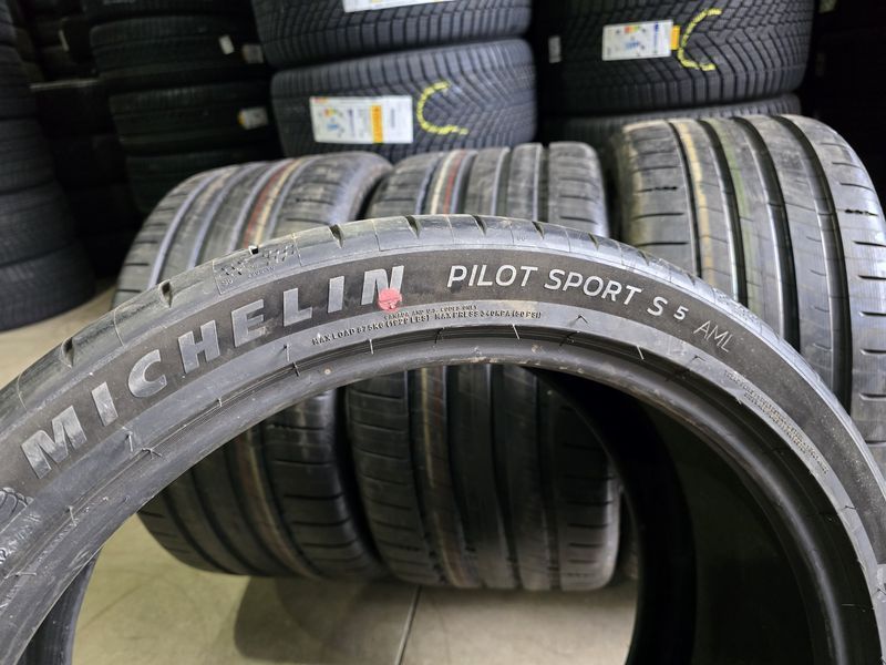 325/30/21//275/35/21 MICHELIN