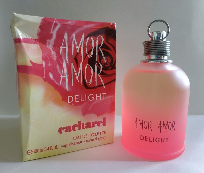 Amor Amor Delight  CACHAREL