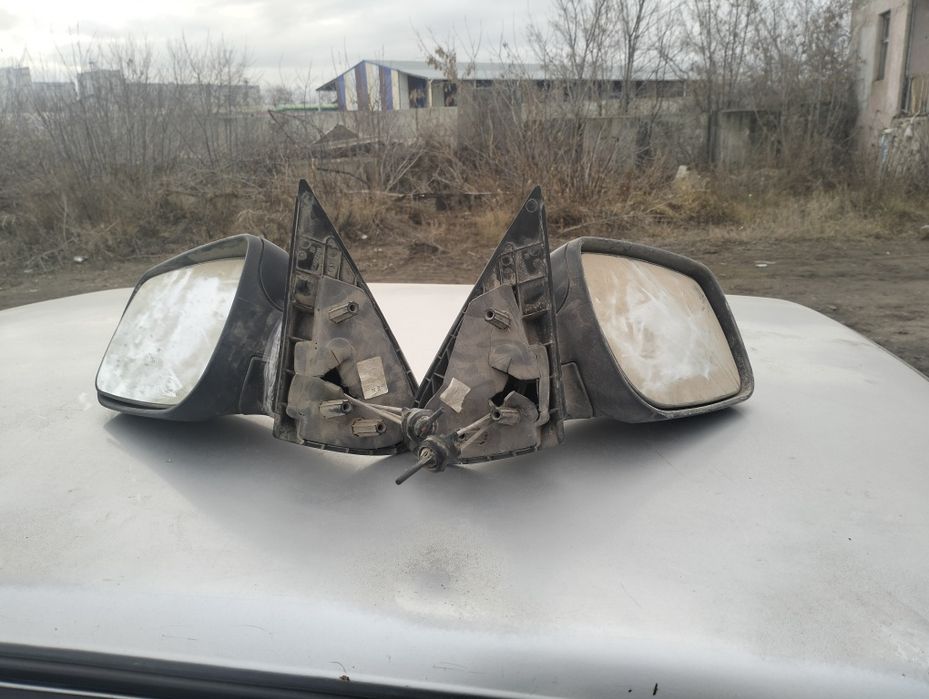 Продам зеркола на автомашину ваз
