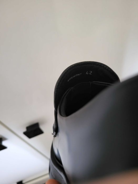 Мъжки обувки Prada