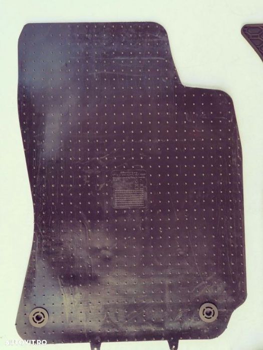 Covorase cauciuc Passat B5 ( 1996 2005 )