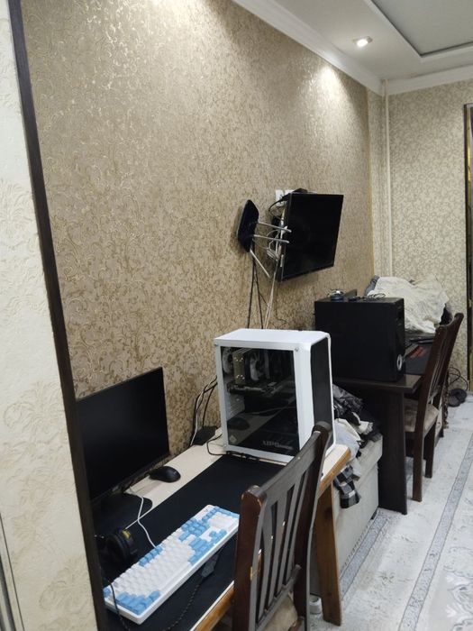 Продается квартира на Юнусабад-15