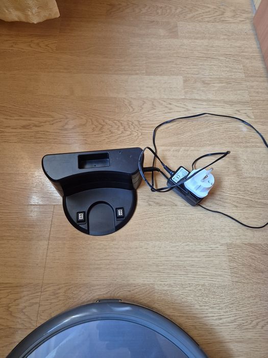 Aspirator robot smart  eufy RoboVac 11c