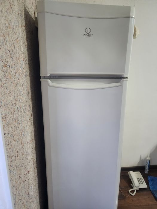 Продаётся холодильник