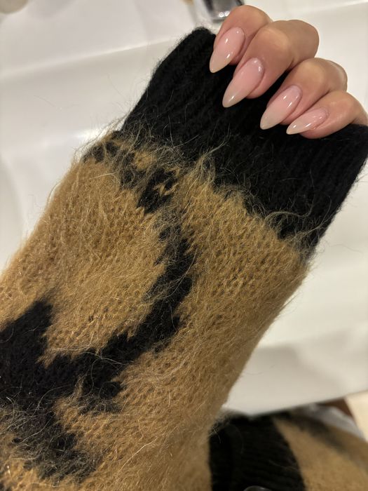 Pinko-оригинална вълнена жилетка!