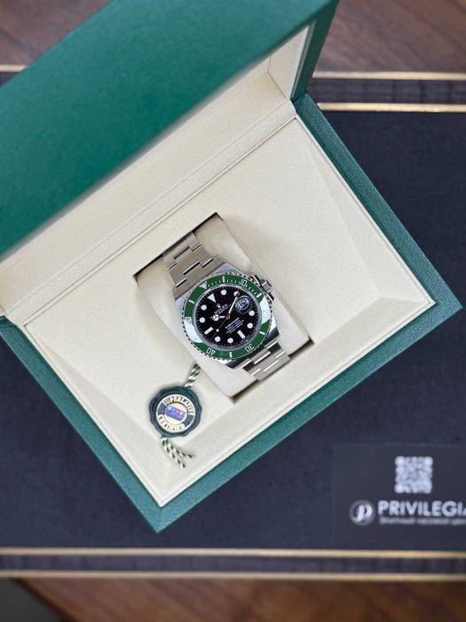 NEW Rolex Submariner Date 41mm steel  126610lv