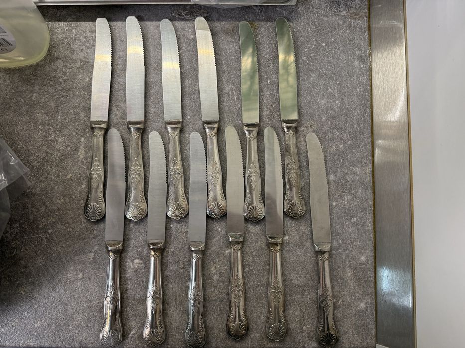 Set tacamuri placate cu argint