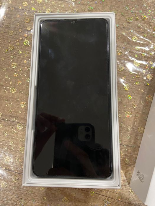 СРОЧНО! Продам телефон Vivo YO4