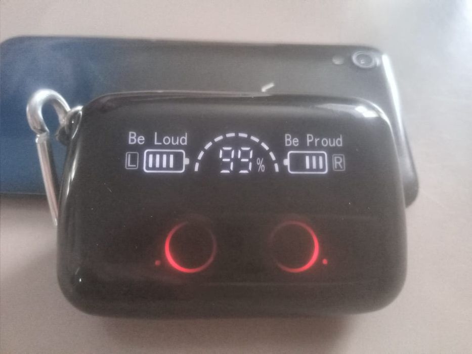 Наушники, 50 000