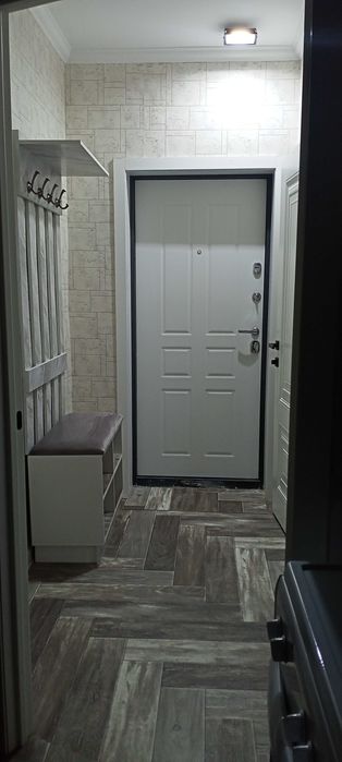 Сдам 1ком. кв-ру долгосрочно.