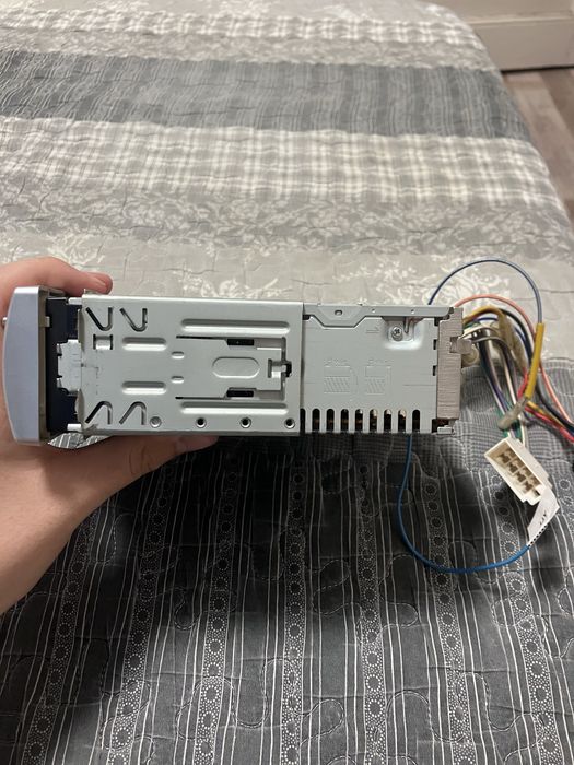 Ретро автомобилен плейър Sony CDX-F7700