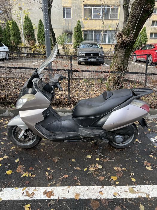 Scuter Aprilia Atlantic 250