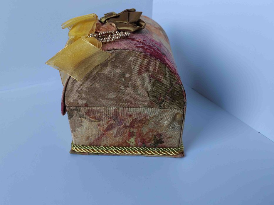 Шкатулка подарочная