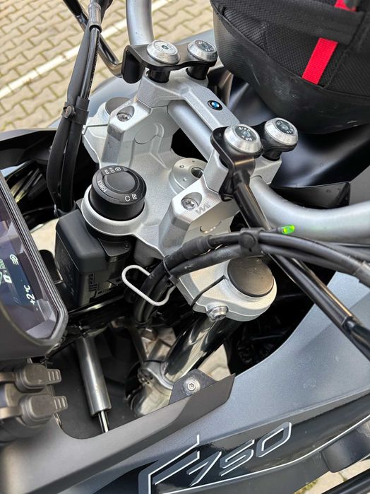 Vand BMW F 750 GS complet echipat, istoric bmw, RAR efectuat