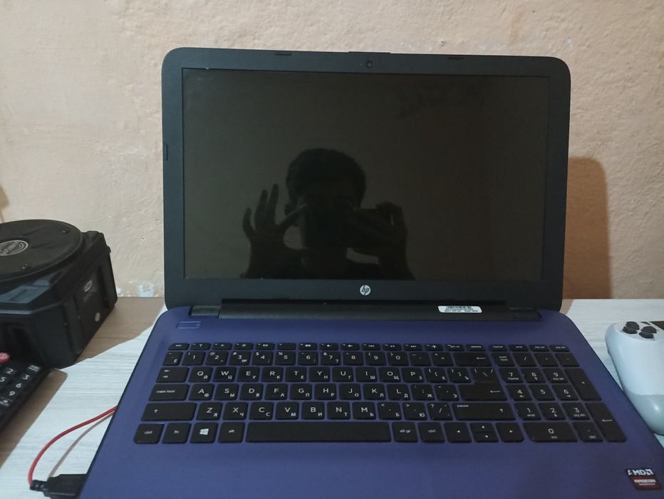 Noutbuk hp 15ba sotiladi