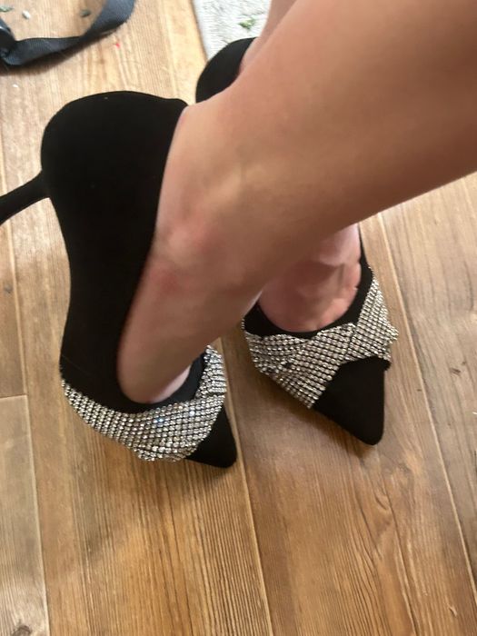 Черные Каблуки / каблук рюмочка