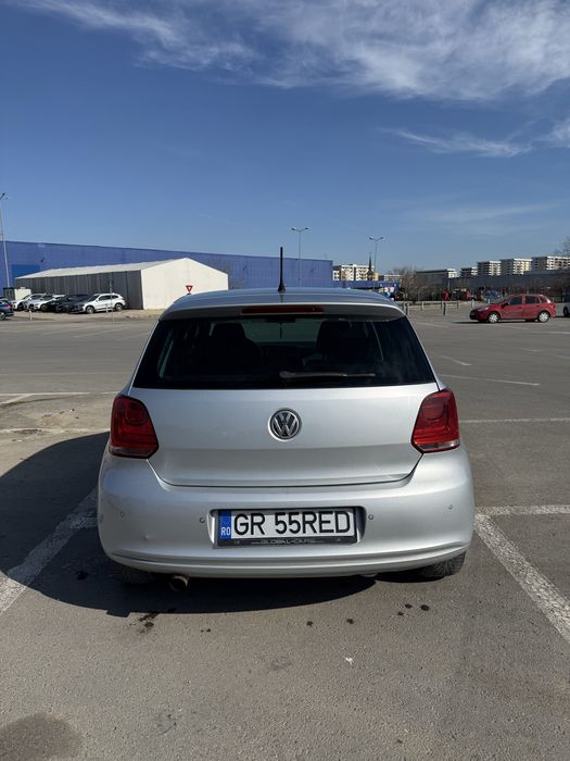 VOLKSWAGEN Polo 2011 — imagine 3
