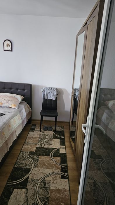 Vand garsoniera pe strada Puisor