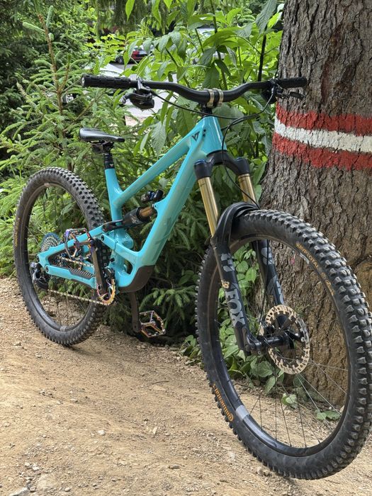 Yt capra core custom Tecuci •