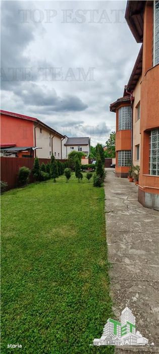 Vila 14+ camere 970mp, teren 1045mp, pt ninim 2 familii, mobilatautila