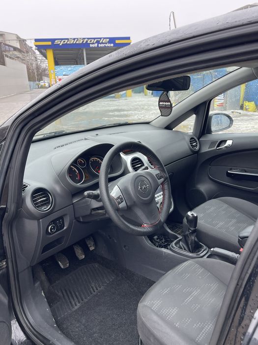 Opel Corsa D 2011 1.3 diesel Ecoflex