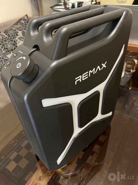 Продам блютуз колонку Remax RB-X6 с микрофонами