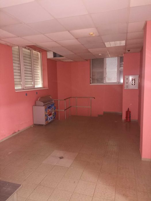 Дава се под наем Магазин в Силистра, в.з. Юг - 250 кв.м за 1020 € - Снимка #7