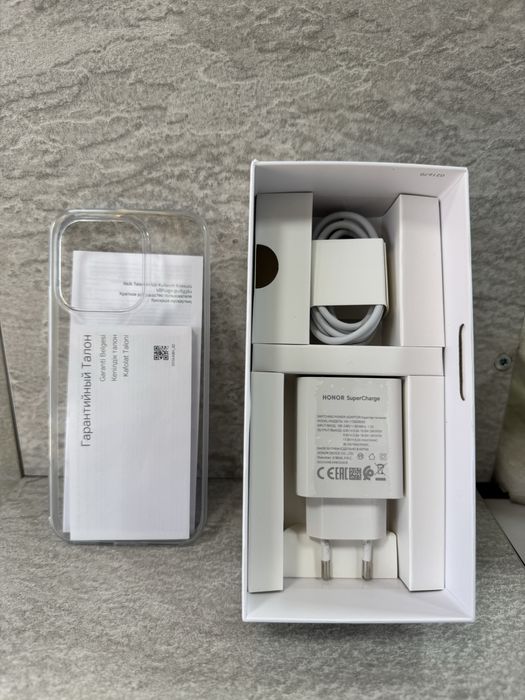 Honor 400 lite 8+8/256 gb