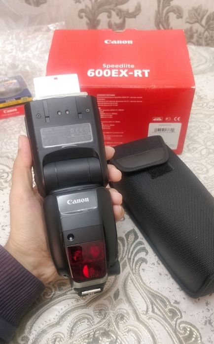 CANON 600EX-RT foto spichka yangi