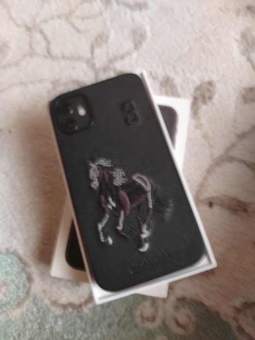 Айфон 11 64 гб. Оригинал 77%