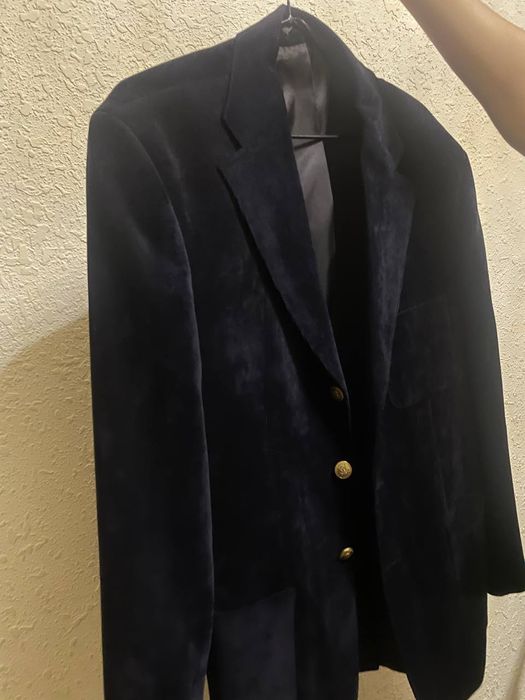 Пиджак продается