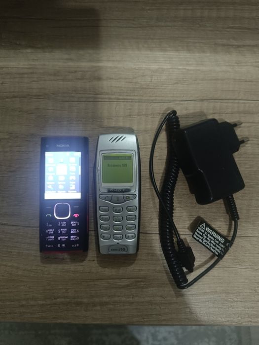 Nokia x2  Sony j70 кнопочные телефоны