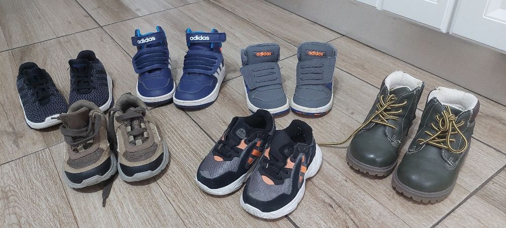 Incaltaminte mărimea 21, 22, 23, 24