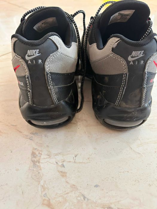 Nike Air Max 95.