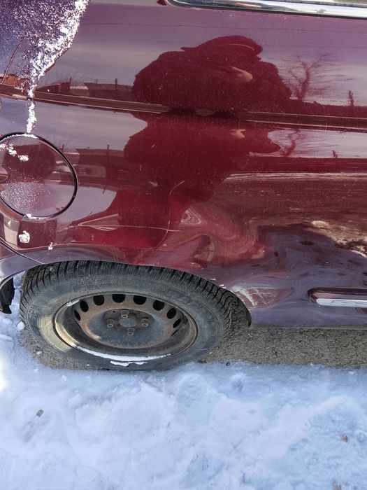 Vând mașină FIAT 500 .