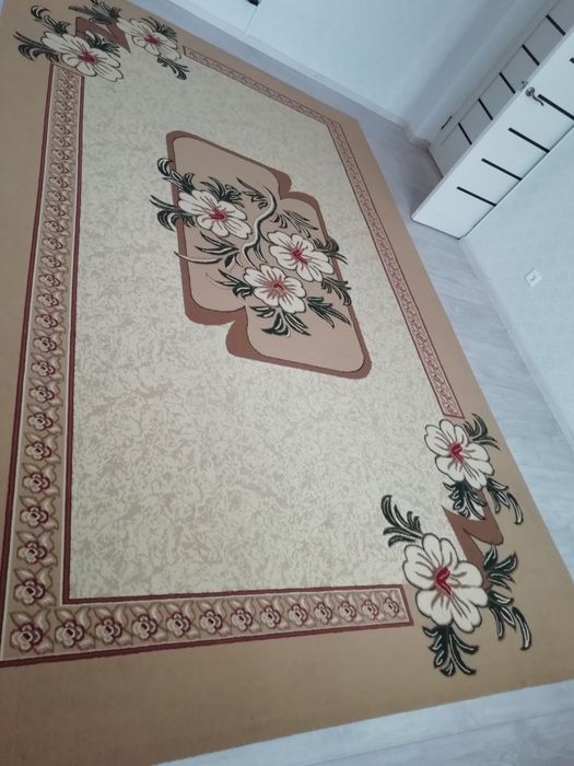 Продаётся ковёр в после химчистка