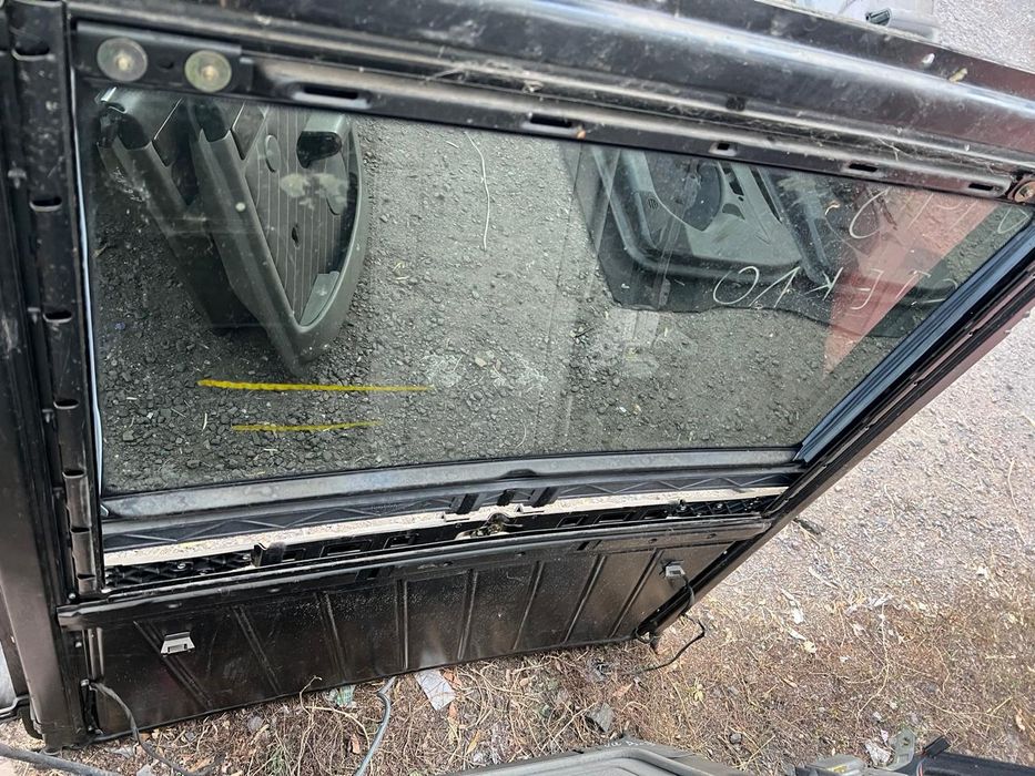 Продам люк на БМВ Ауди Мерседес