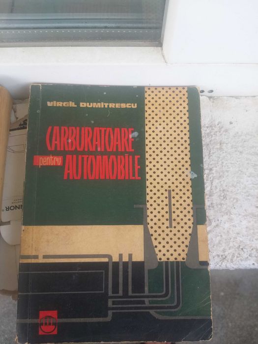 Vand lot carti de mecanica vechi