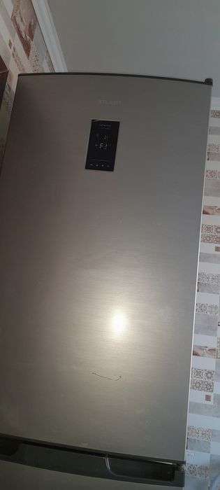 Продам холодильник Atlant