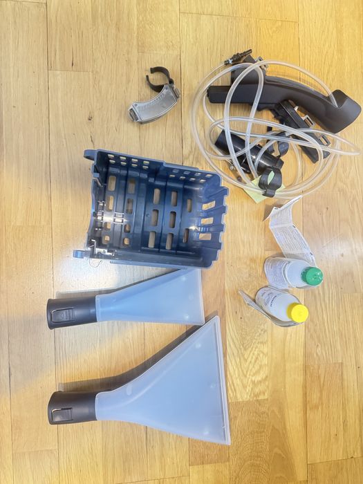 Продам моющий пылесос Bosch