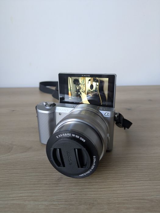 Sony a5000 Фотоапарат - Перфектен за Начинаещи КАТО НОВ! УНИКАЛНИ СНИМКИ