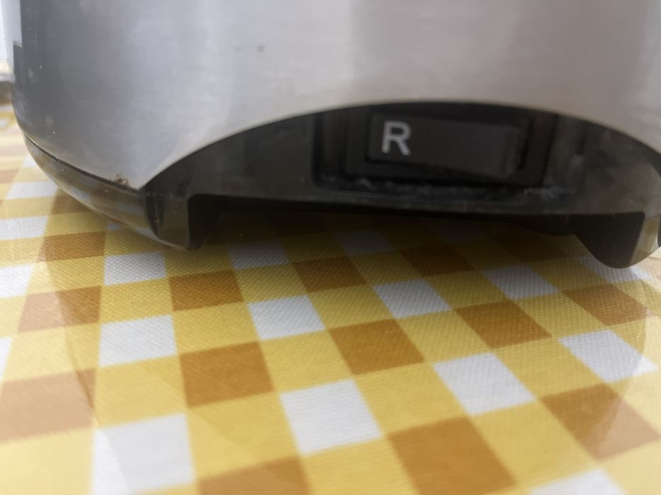 Продам мясорубку Кенвуд